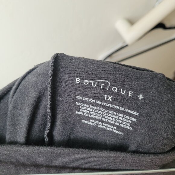 Boutique Gray Lightweight Plus Size Leggings - Picture 4 of 6